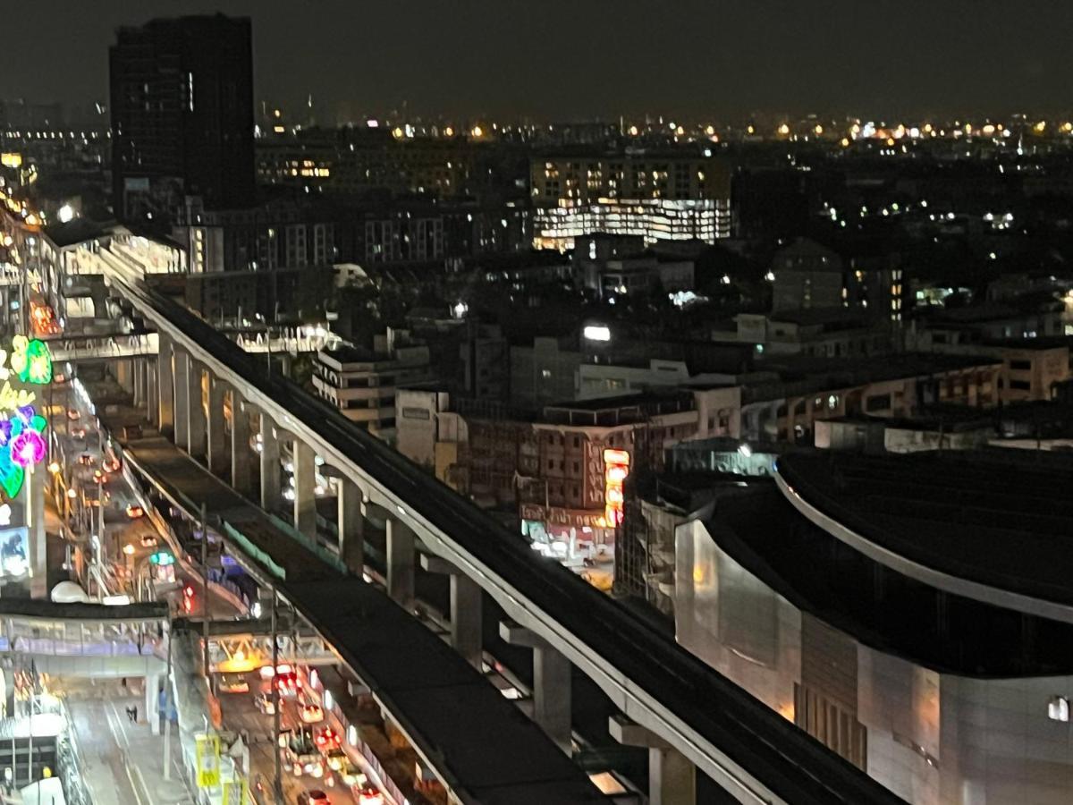 Mall Suites Hotel Bangkok Exterior foto