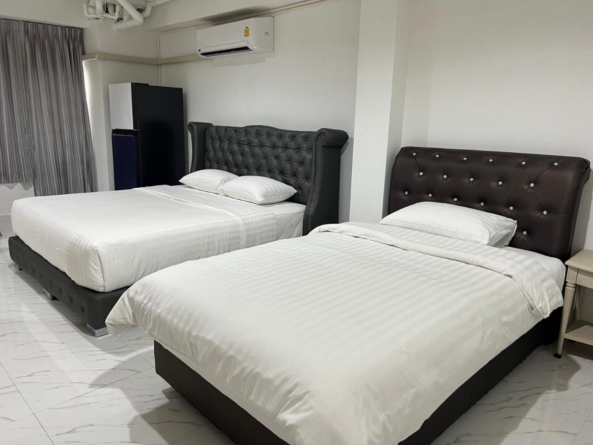 Mall Suites Hotel Bangkok Exterior foto